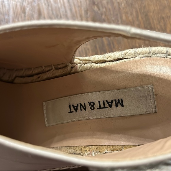 Cutest peep toe Matt and Nat espadrilles 🤍💕 - Picture 4 of 5